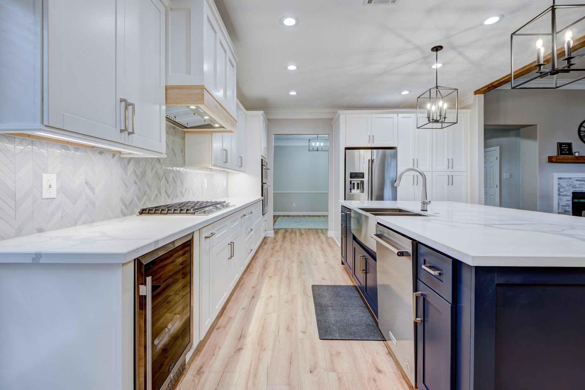 _DSC3667_68_71_72_73