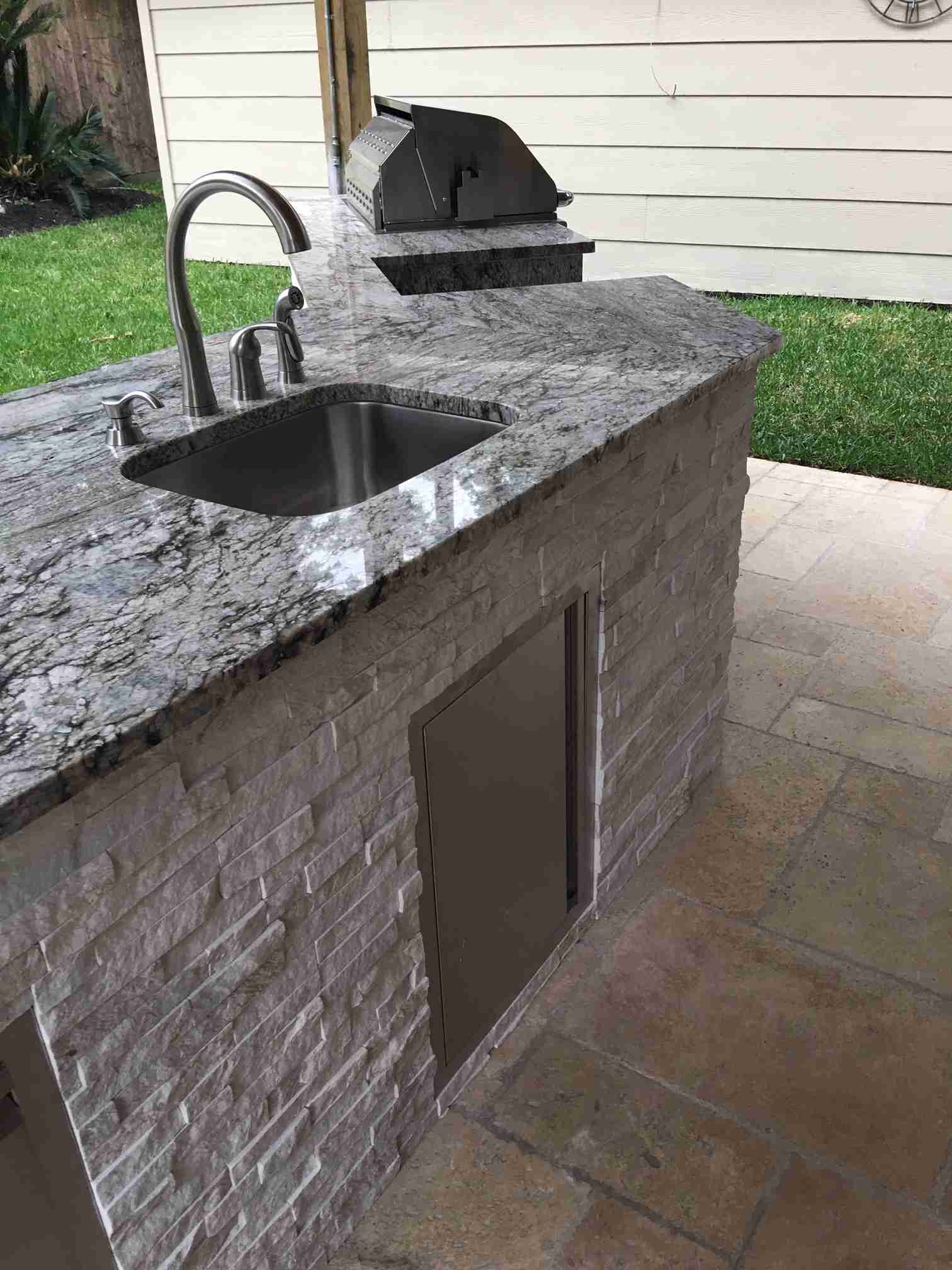 outdoor kitchen faucet